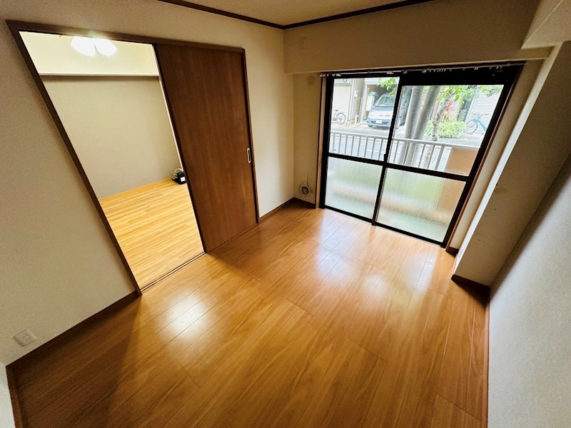 モアウイング ベッドルーム