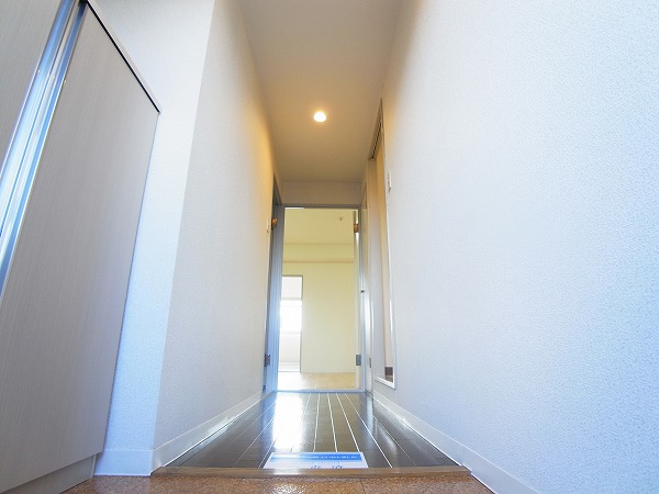 PLENDY北小金 玄関