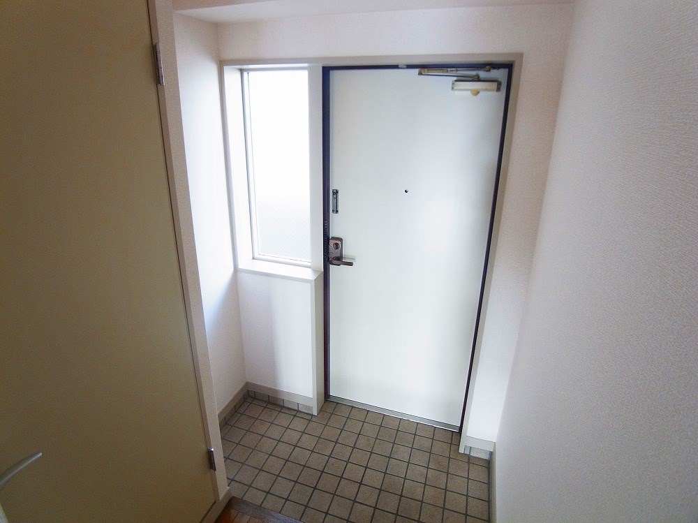 スカイハイツＹＯＳＨＩＭＩ 玄関