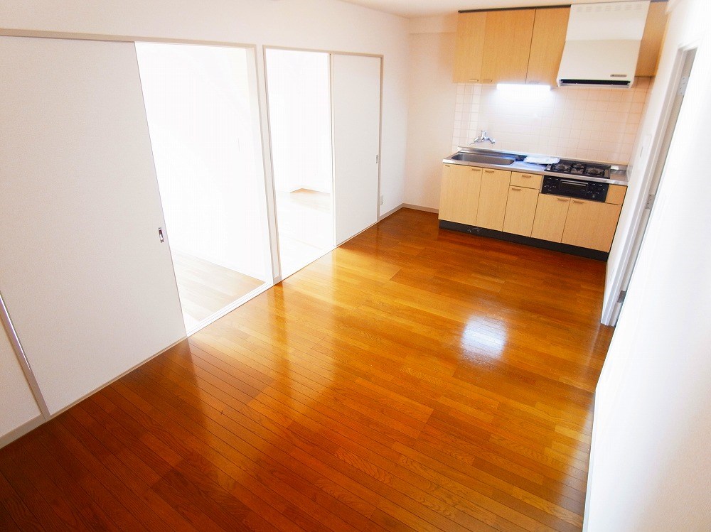 スカイハイツＹＯＳＨＩＭＩ リビング