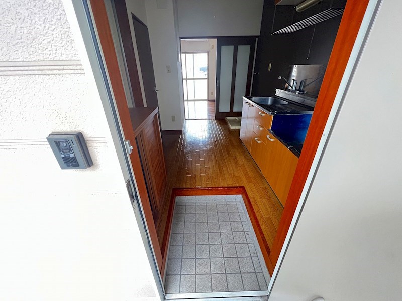 ステイツコイケ 玄関