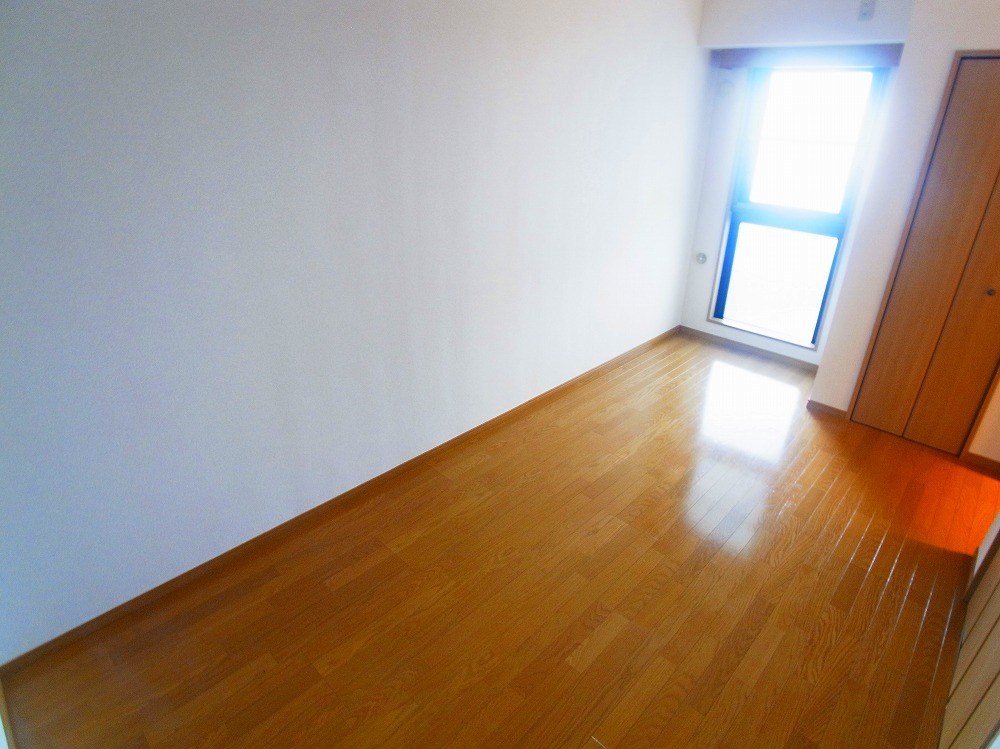 コンフィール西新井AP  ベッドルーム