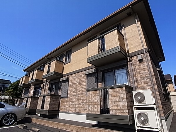 クロスクローバーⅡ 102号室 外観