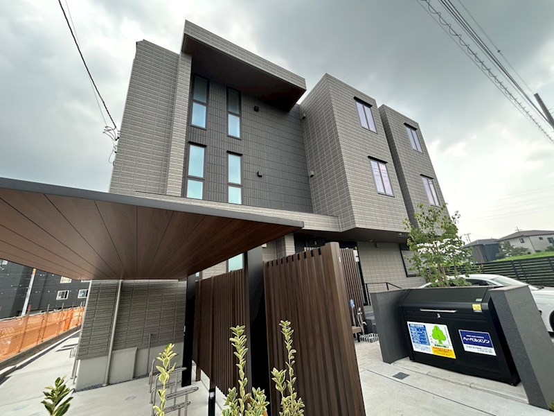 ライトガーツェおおたか 102号室 外観