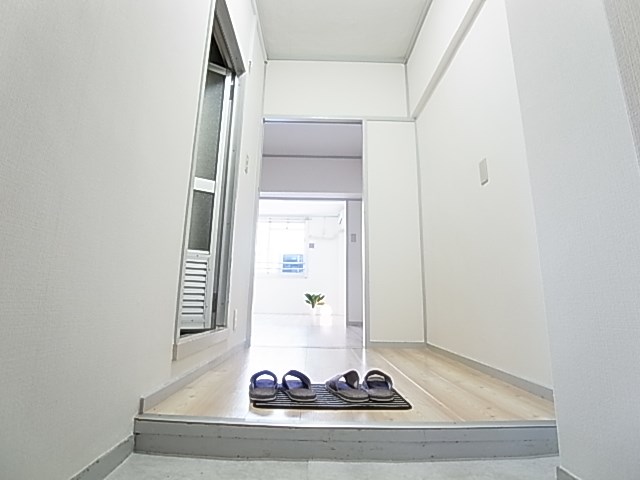 Ｍａｉｓｏｎ　ｄｅ　Ｍｅｒｃｉ（メゾンドメルシー) 玄関