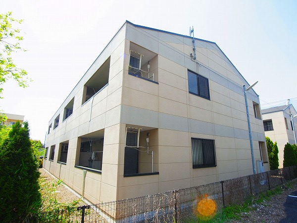 ミネルバB棟 外観