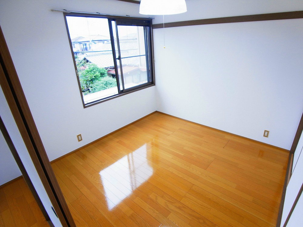 ファミーユ篠原 ベッドルーム