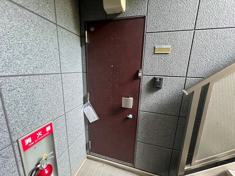 プリマカーサ 玄関