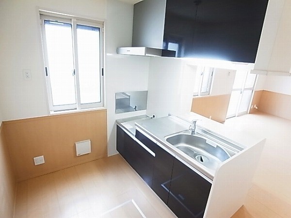 イーズフィールドＢ キッチン