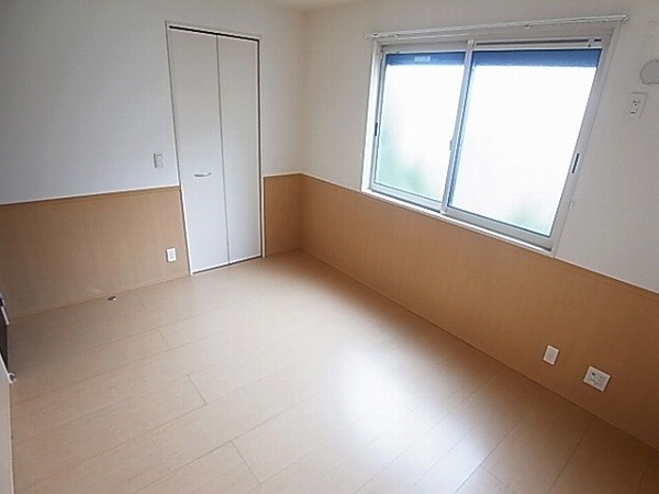 イーズフィールドＢ ベッドルーム