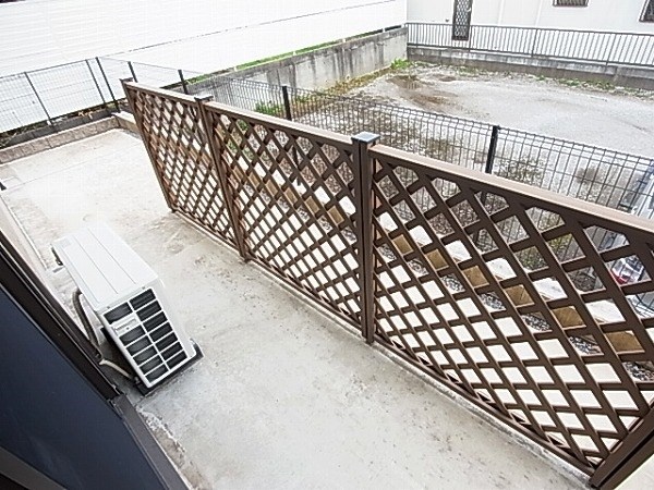 イーズフィールドＢ ベランダ