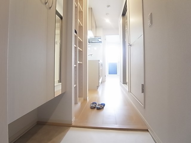 クレール　ド　ルネ 玄関