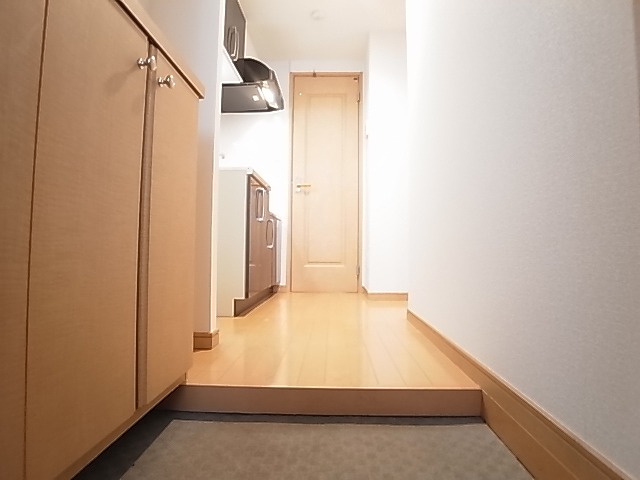 クレフラスト豊四季 玄関