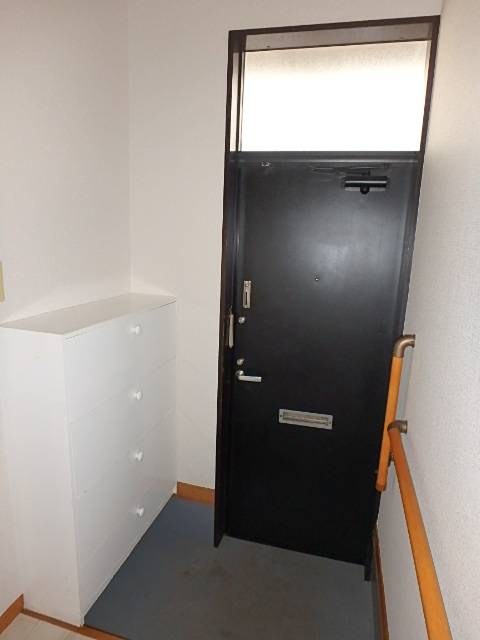 新葉ラピス南柏 玄関