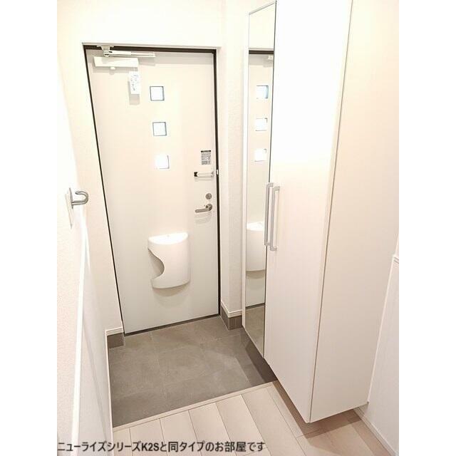 仮）根木内アパート 玄関