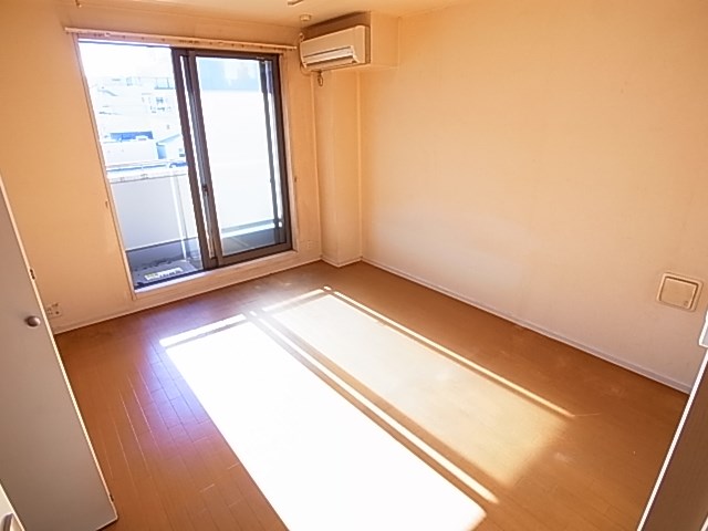 ボナール リビング