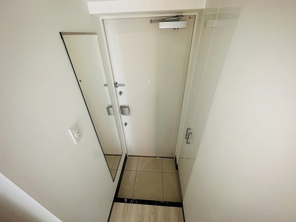 ライジングプレイス堀切 玄関