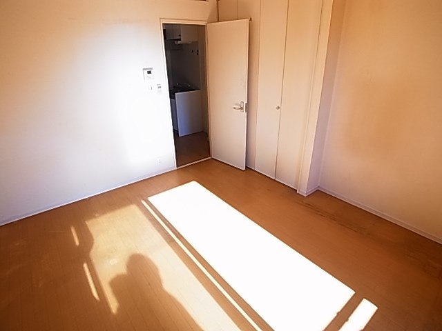 ボナール ベッドルーム