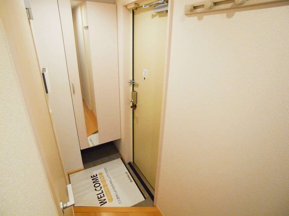 アイリス北綾瀬 玄関