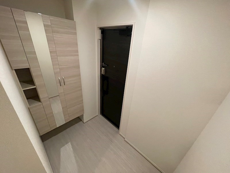 グラナーデ鹿浜 玄関