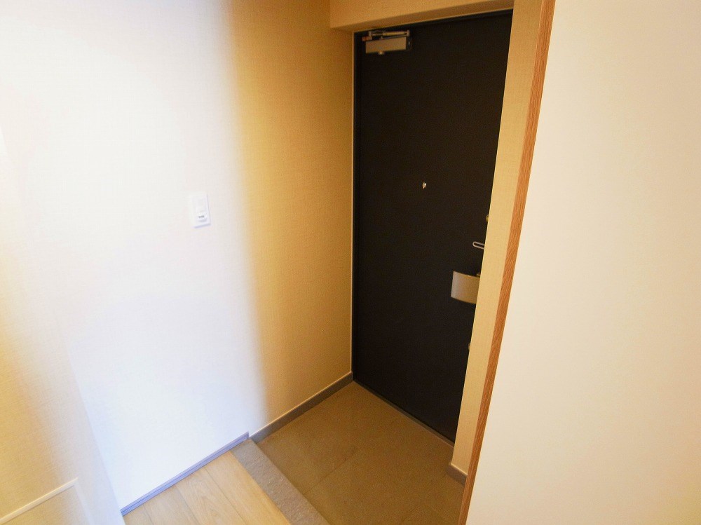 ユリカロゼ北綾瀬  玄関