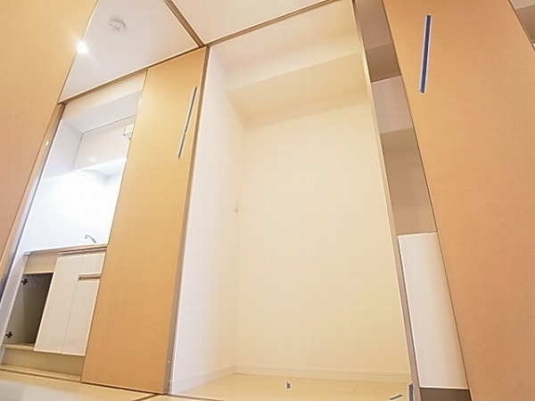 リブリ・白山EAST その他8