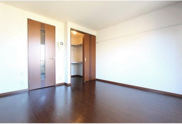 スクエアーコート ベッドルーム