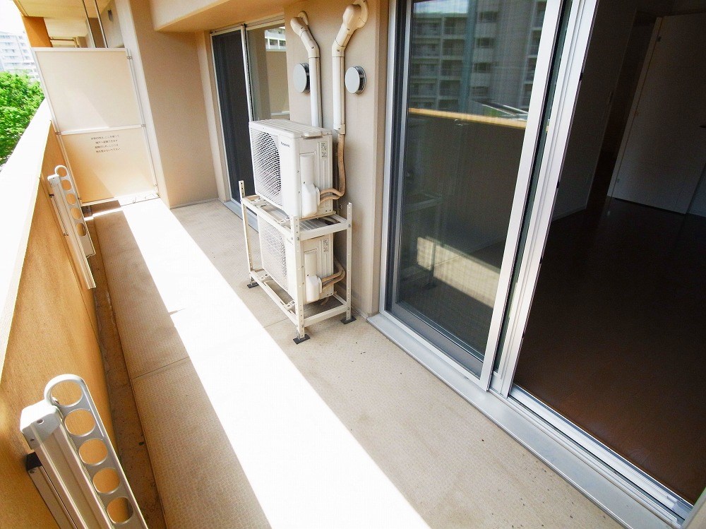 ロイヤルパークスリバーサイド  ベランダ