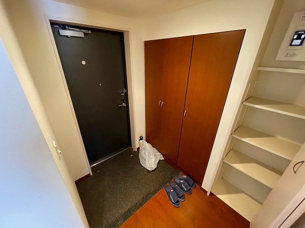 ロイヤルパークスリバーサイド  玄関