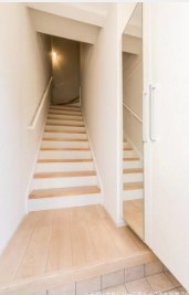 ル・ソレイユ 玄関