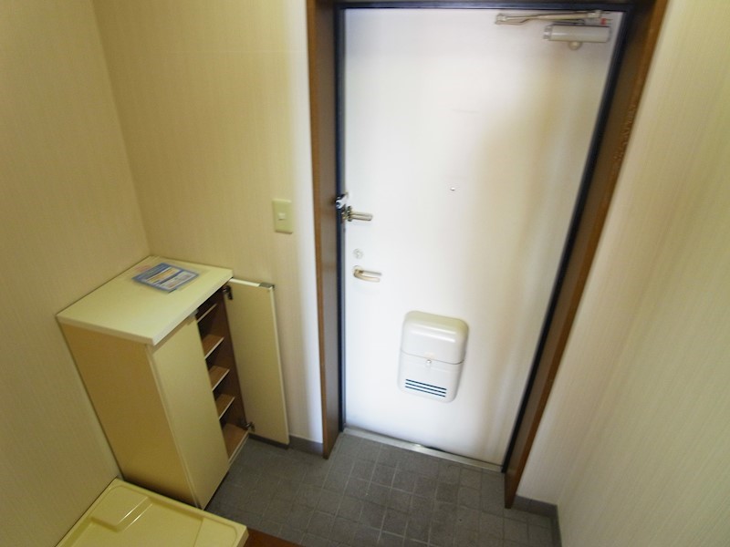 ヤマユウ第４ビル 玄関