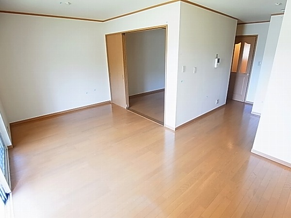 レカンドコリーヌ リビング