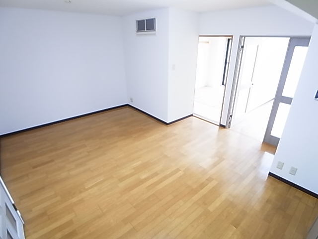 フォレスト リビング