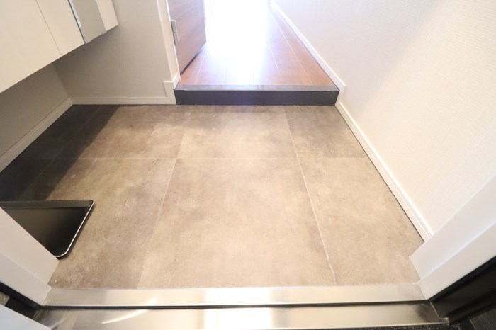 グレースクレスト八潮 玄関