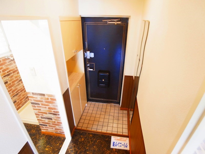 グレース新松戸 玄関