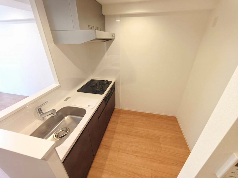 ロイジェント西新井 キッチン