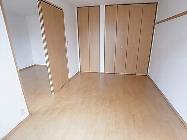 コアロードⅡ ベッドルーム