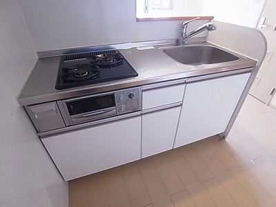 エテルナーレ キッチン