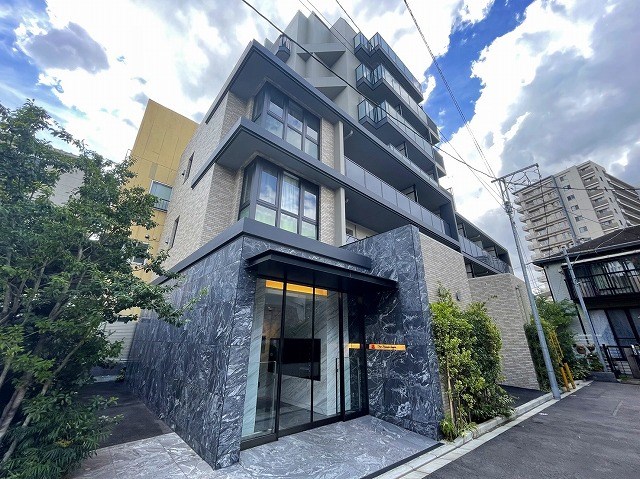 ドゥーエ南千住 外観写真