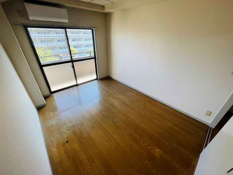 江藤マンション ベッドルーム