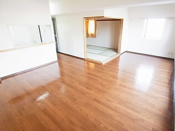 T&amp;#39;s garden柏 リビング