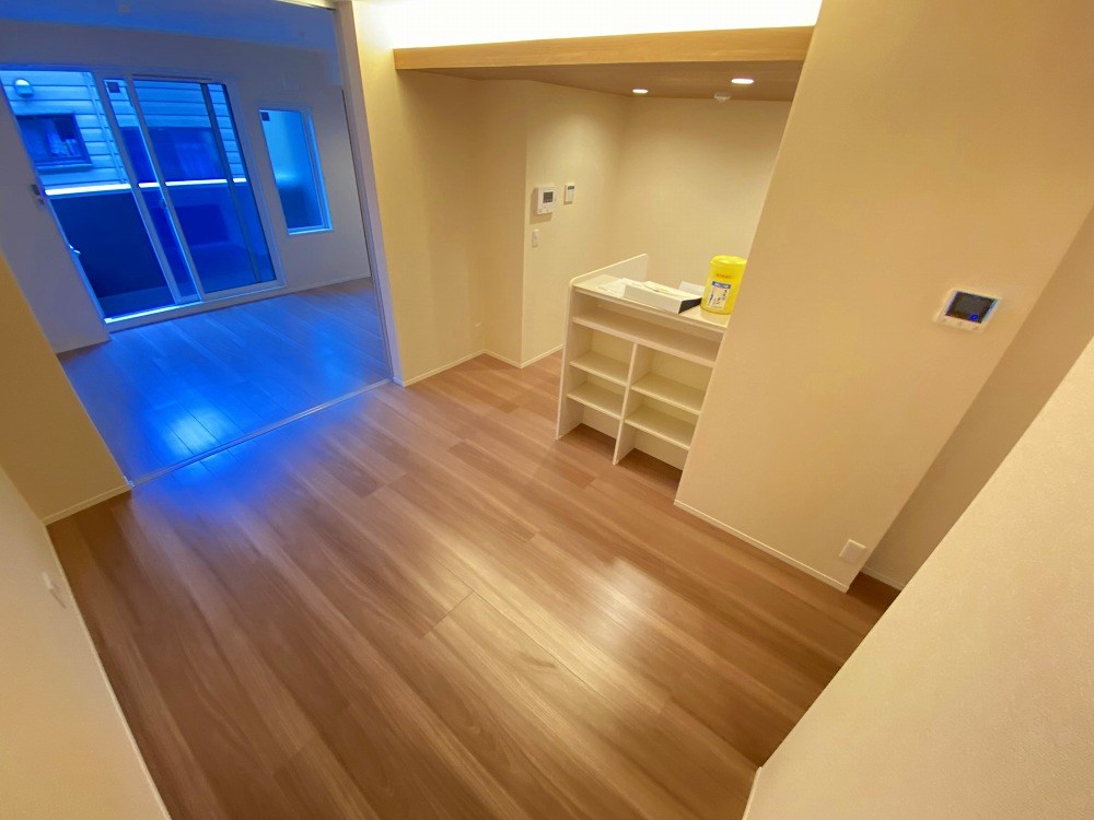 アンジュール新田 リビング