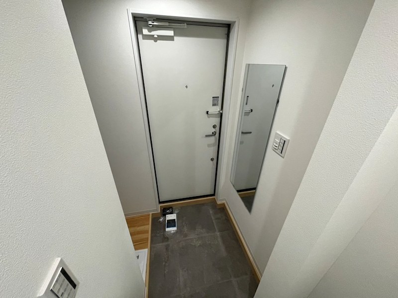 レコルトみのり台 玄関