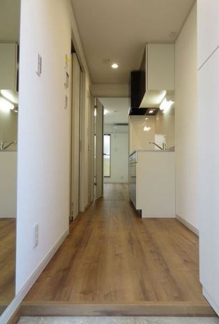 グランドール亀有５ 玄関