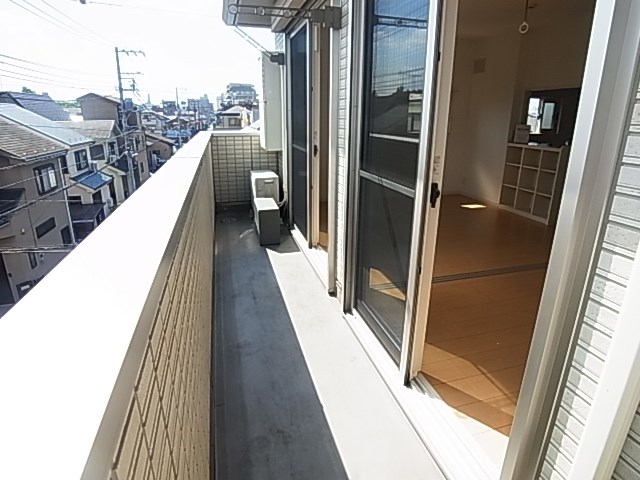 Ｄｅａｒｃｏｕｒｔ ベランダ