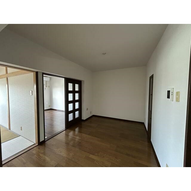 ＰＬＥＮＤＹ松戸みのり台 リビング