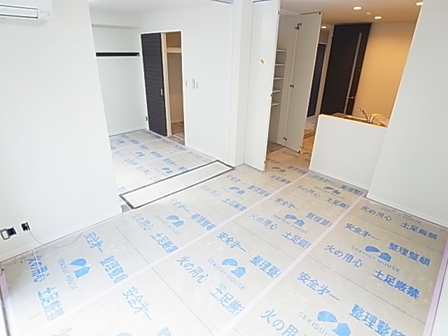 アイリスタ柏たなか リビング