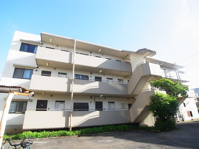 コーポ西初石 301号室 外観