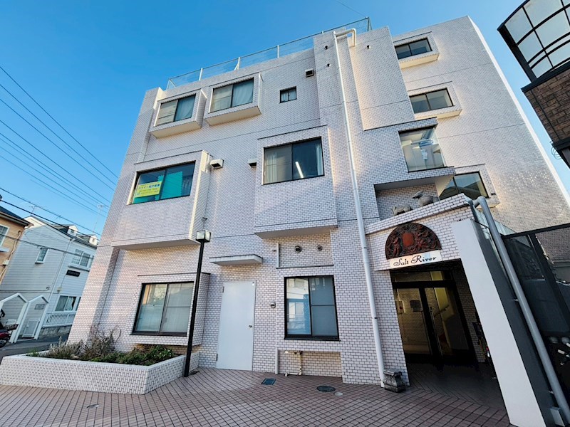 ソルトリバー 303号室 外観
