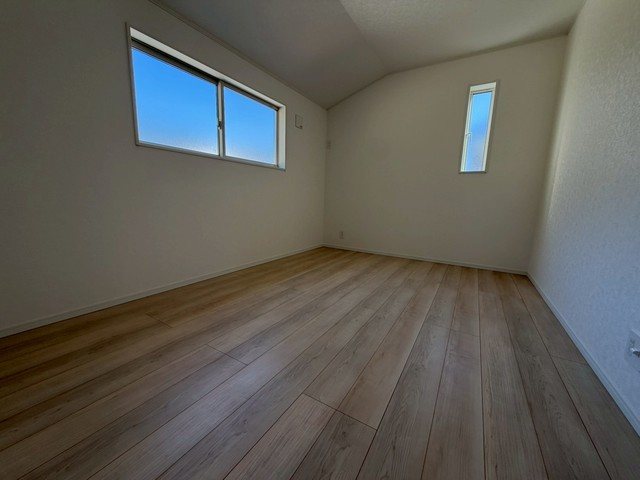 クレイドルガーデン柏市花野井第１０　2号棟  ベッドルーム